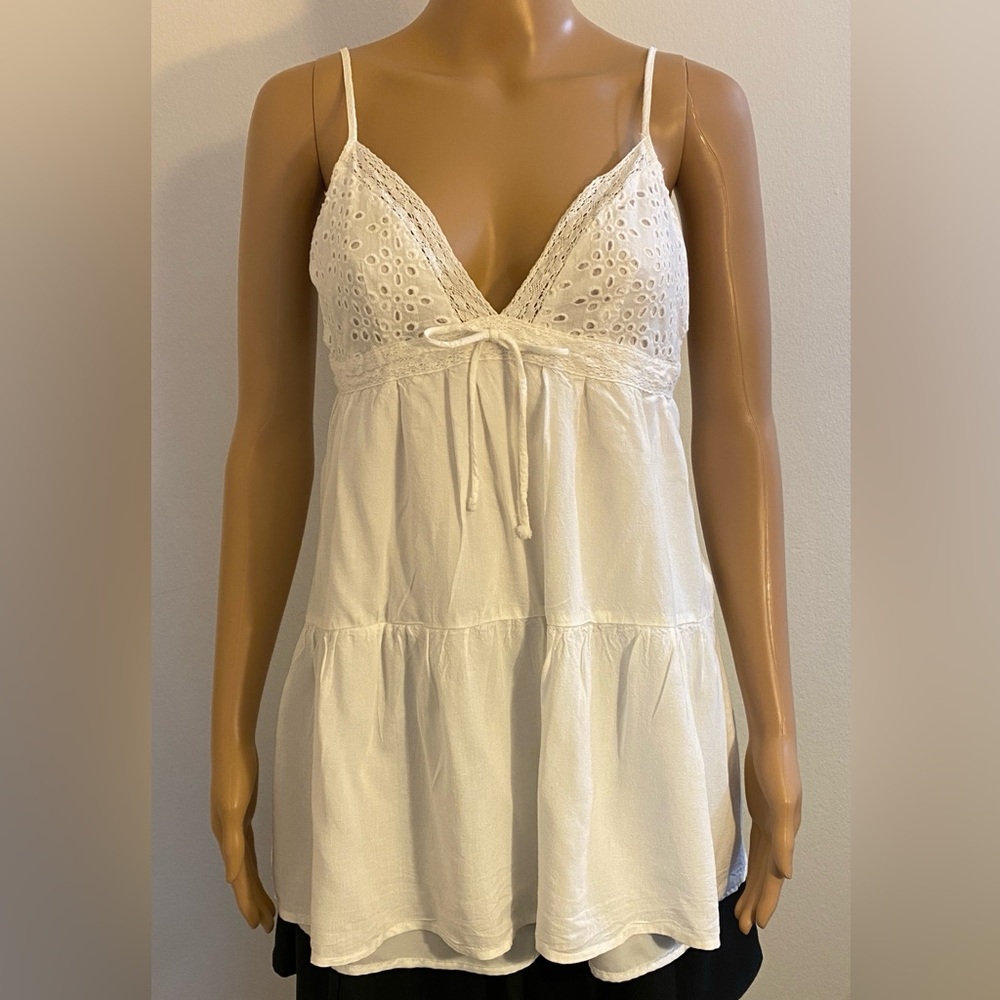 Women Your Favorite White Adjustable Spaghetti Strap V Neck Lined Summer Top